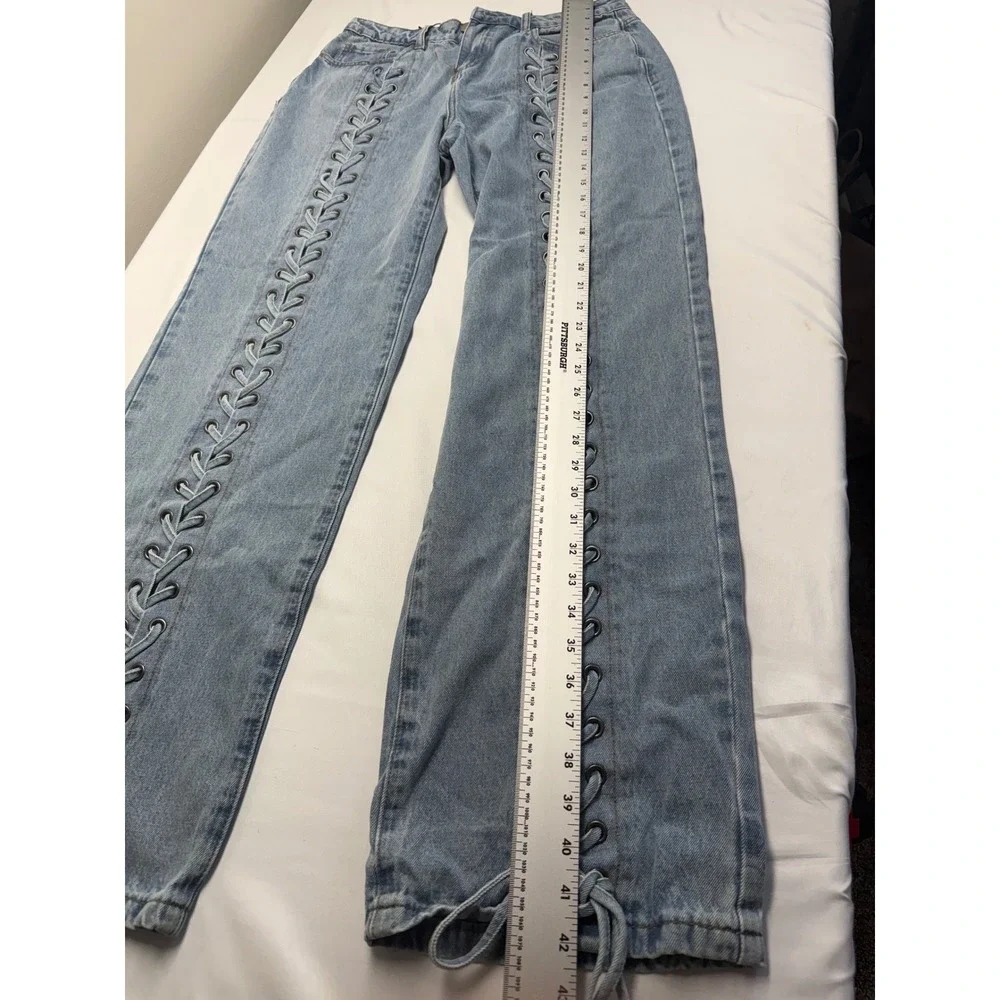 Fashion Nova Amplified Lace Up Straight Leg Jeans Light Wash Size 7 NEW Retro